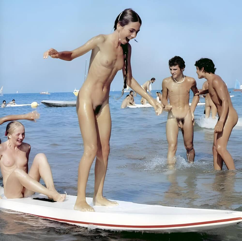 Retro naturism beautiful photos - nudism blog