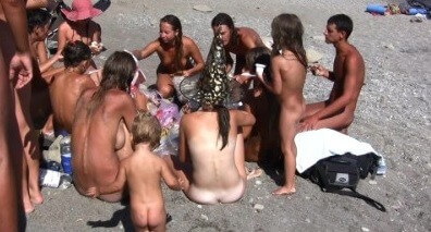 The vast oceanfront 1 Full HD video - nudism blog
