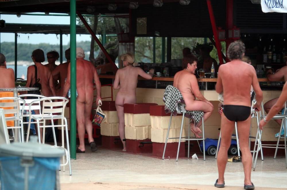 Outdoor diner view - nudism blog