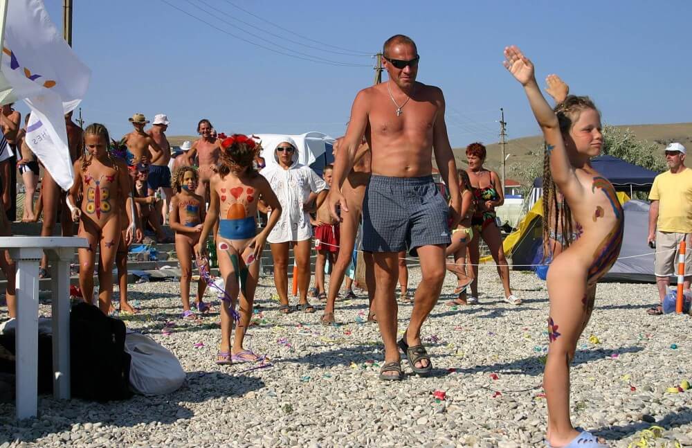Beach Time Talent Show pics - nudism blog