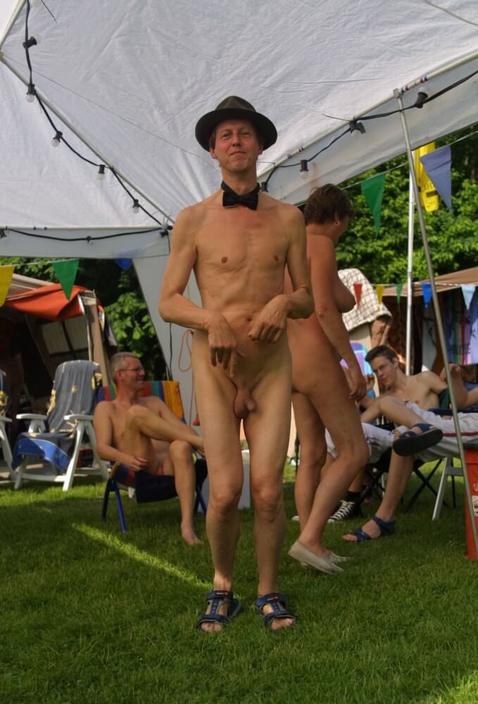 Holland Show and Relaxation - nudism blog