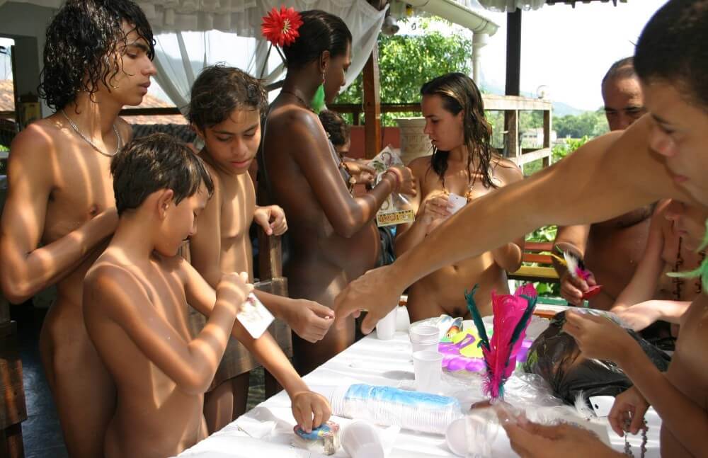Brazilian Sunshine Beauty photos - nudism blog