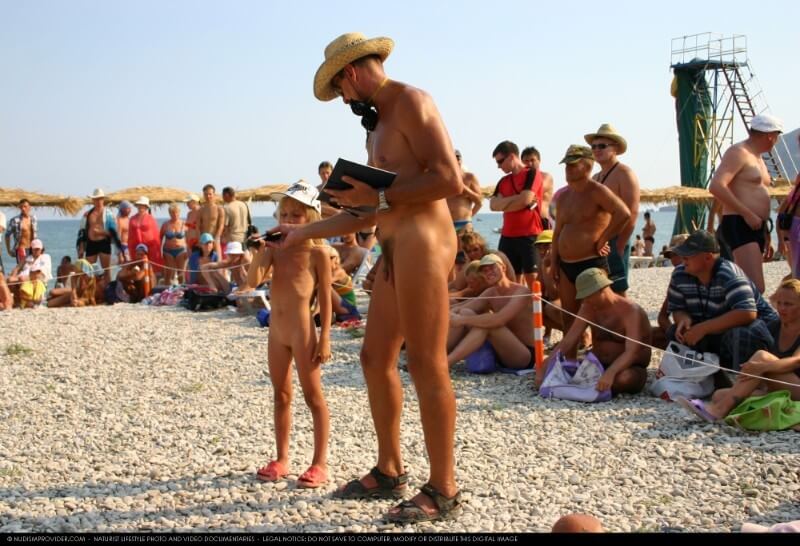 Naturist Pageant Line Up photos - nudism blog