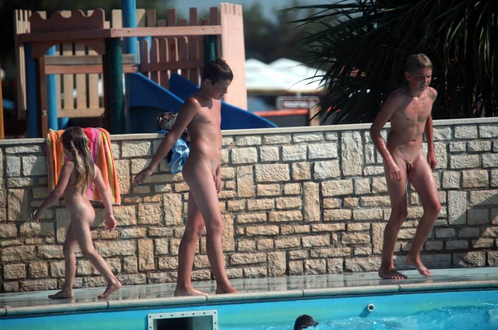 Naturist Pool Assortment photos - nudism blog