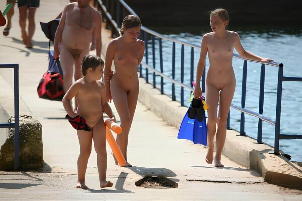 Naturism photo gallery # 11 - nudism blog