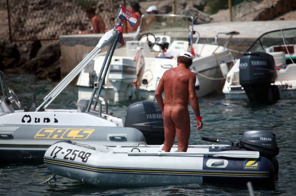 Boating and Floater Waters pics - nudism blog