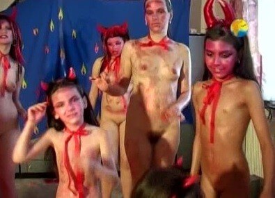 Naturist Freedom: Bu Bu Bu - nudism blog