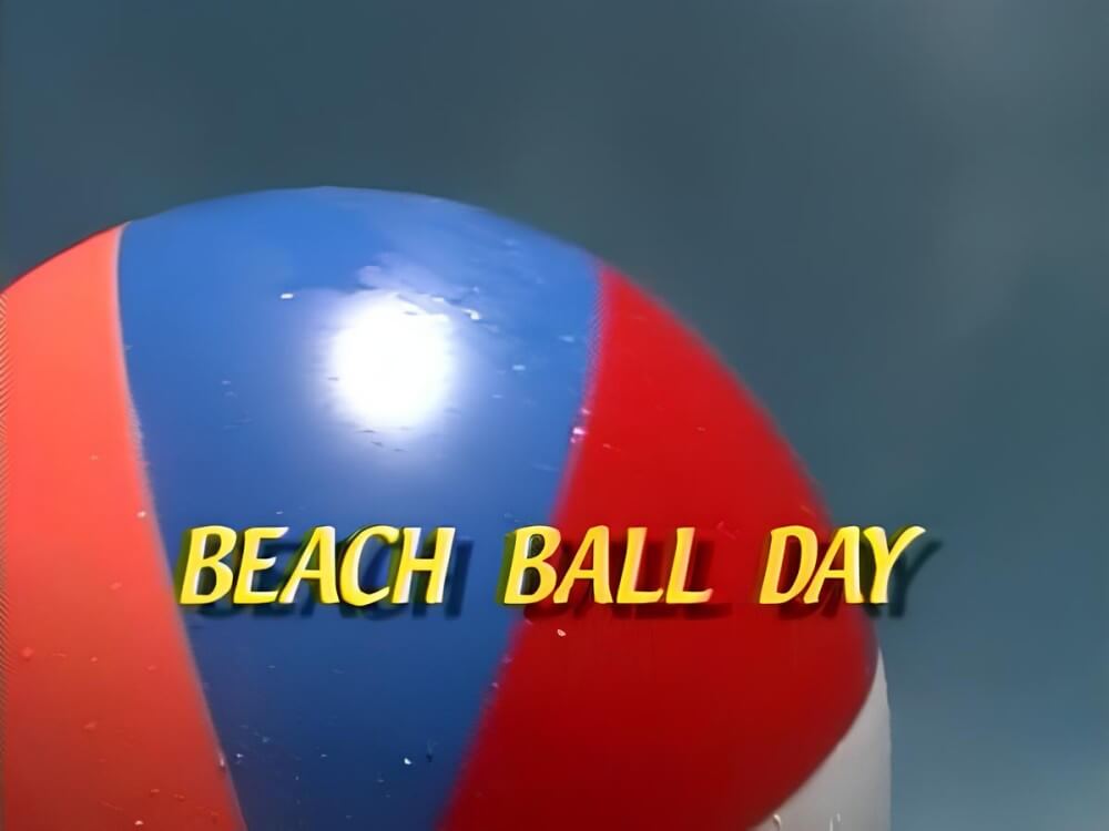 Enature- Beach ball day - nudism blog