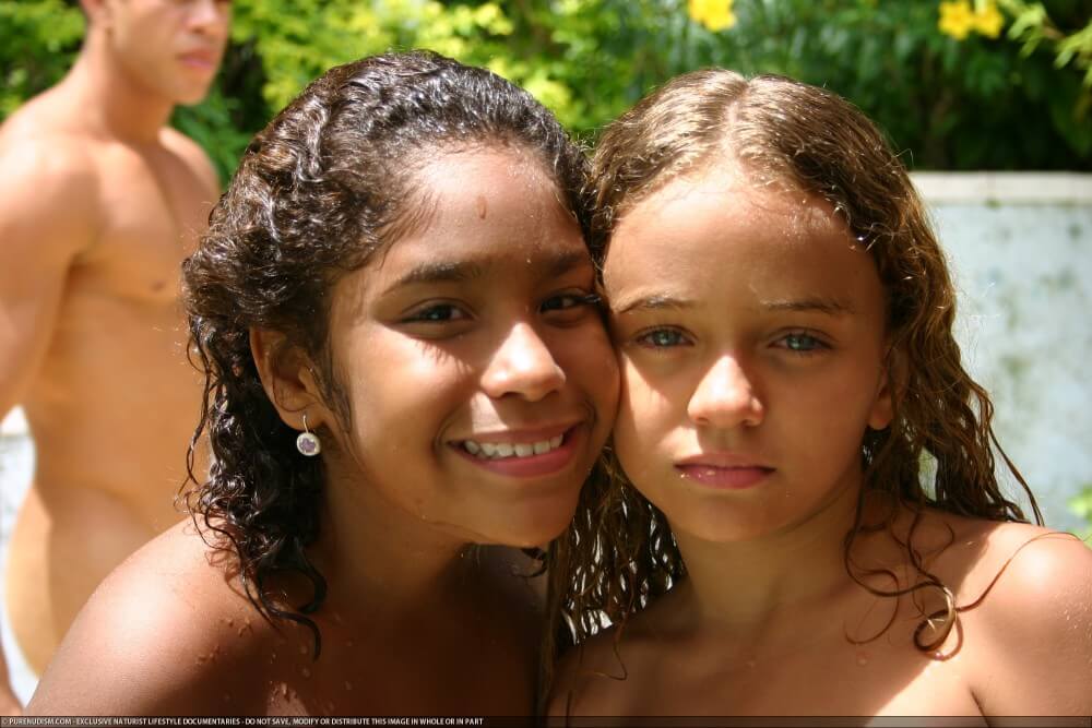 Tropical Naturism gallery - nudism blog