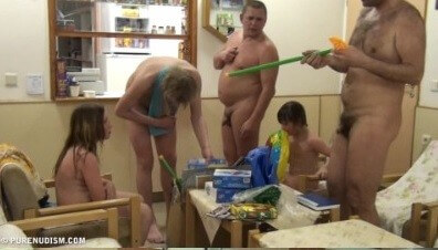 Pool jacuzzi and paints Full HD - nudism blog