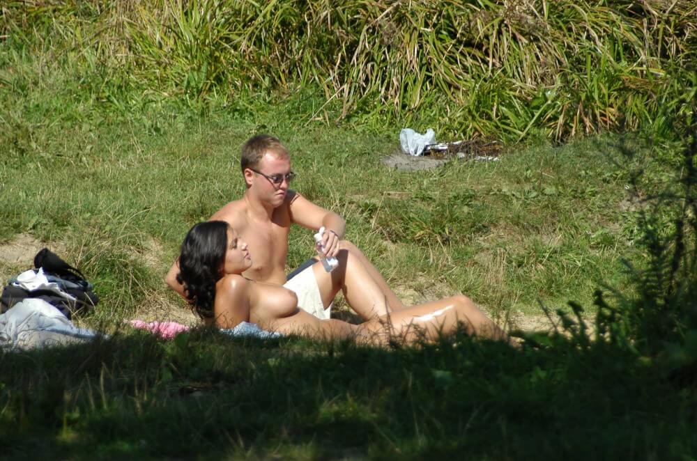 Photo Shoot Observation pics - nudism blog