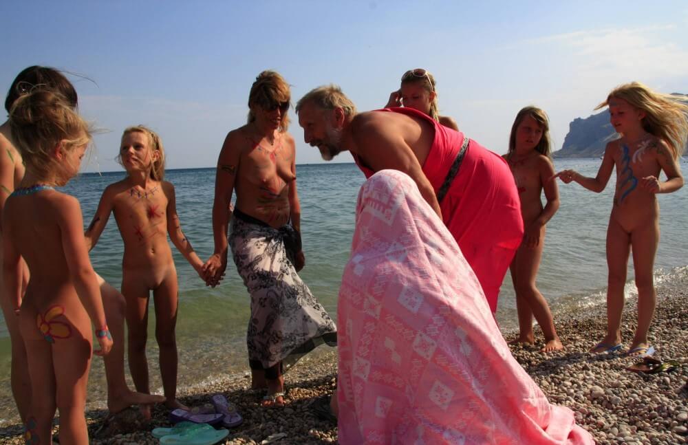 Water Drying Off pics - nudism blog