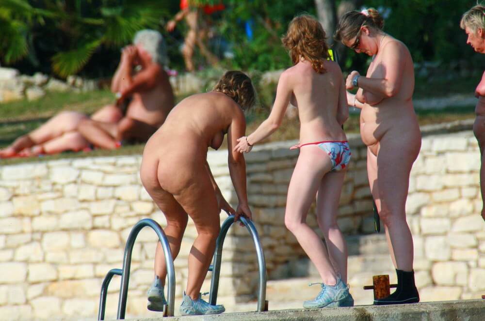 Ula FKK Exploration Family pics - nudism blog