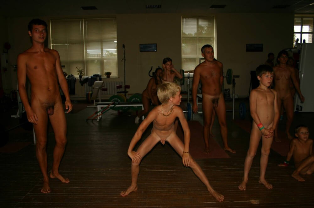 Family Gym Nudist Stretch pics - nudism blog