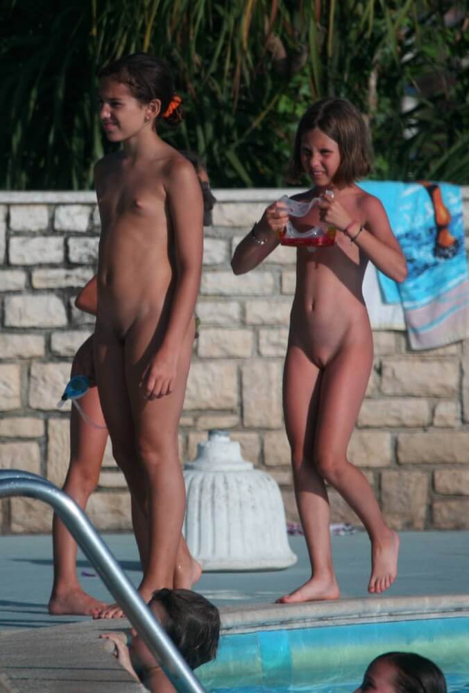 Two Poolside Nudist Girls pics - nudism blog