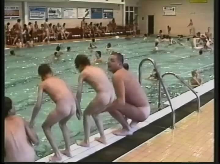 Helios Natura: Splish Splash Bares - nudism blog